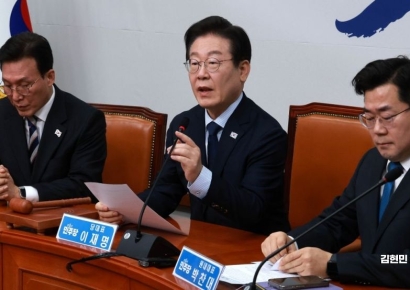 이재명, 또 우클릭…"반도체 주 52시간 예외 논의 시급"