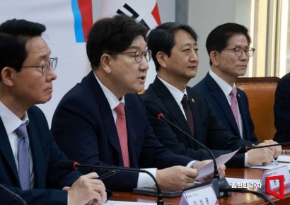 [포토] 권성동 "주 52시간 예외 '반도체법' 2월 국회서 반드시 처리"