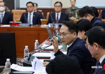 [포토] 내란 국조 3차 청문회…발언하는 박선원 의원