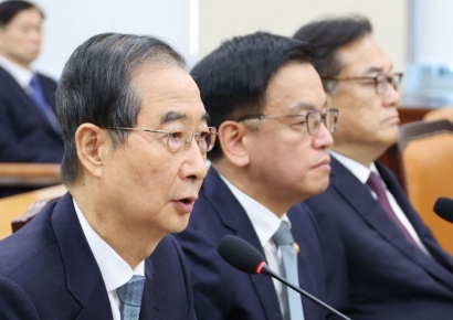 한덕수 "헌재, 납득할 판결 하지 않으면 국민적 분열"