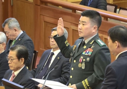 검찰, 707특임단장 피의자 조사…"부대원이 '끌어내라' 들었다" 