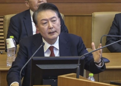 尹 "인원이란 말 써본 적 없다" 했지만…변론 중·과거에도 "인원" 표현