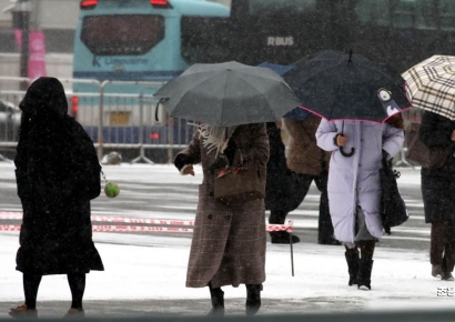 [내일날씨]전국에 눈·비…강원 최대 70㎝ 폭설