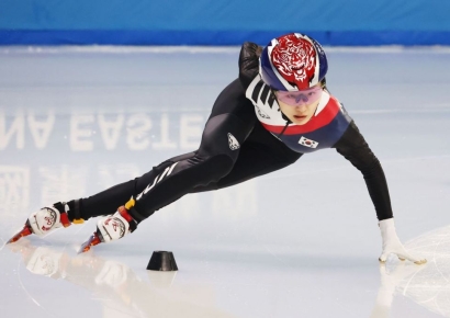韓 쇼트트랙 女500m 금은동 싹쓸이…최민정 사상 첫 金(상보)