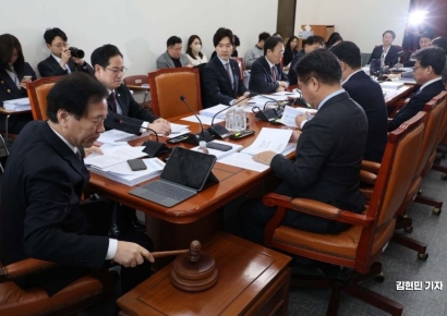 '합성니코틴도 담배' 담배사업법 개정안 처리불발...왜?