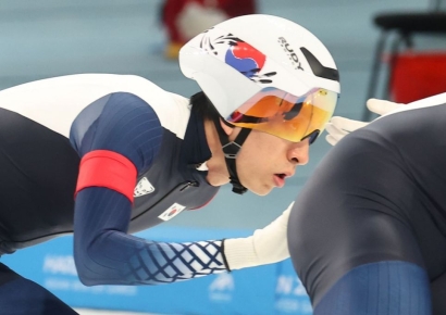 이승훈 뜨거운 질주 하얼빈 빙판 녹였다