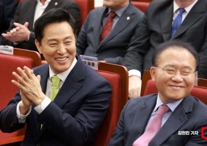 [포토] 박수치는 오세훈