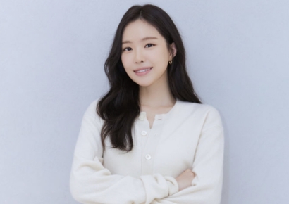 배우 손나은 휴대폰 해킹 피해…소속사 "경찰, 금전협박 등 수사"