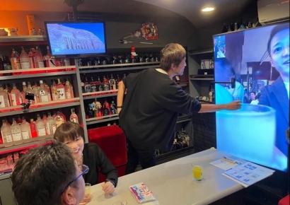 "700km 떨어진 도쿄와 건배"…지방소멸 해결책 된 '원격 술자리' 화제 [日요일日문화]