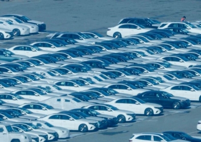 [포토] 트럼프, '자동차 관세 부과 검토중'