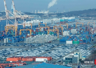 생산·소비·투자 '트리플감소'...뚜렷해진 경기 침체(상보)