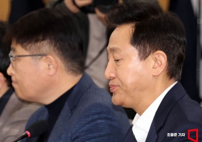 [포토] 생각에 잠긴 오세훈 시장