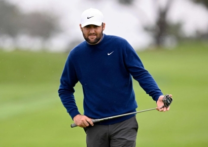 오른손 부상 털고 복귀 셰플러, 2언더파 힘냈다