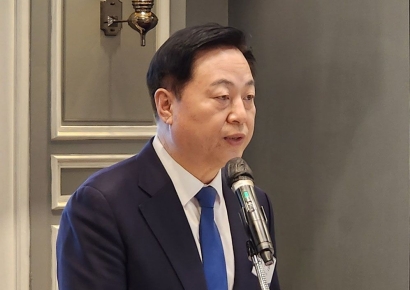 이재명 겨냥한 김두관 "특정 후보 추대하는 경선 절대 안 돼"