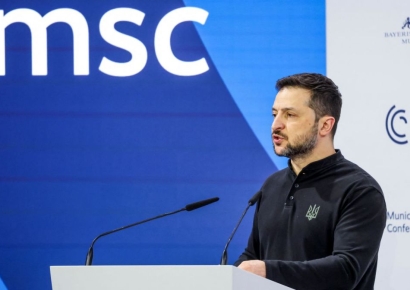 트럼프·푸틴 종전 협상 합의…젤렌스키 "우크라 배제 절대 반대"