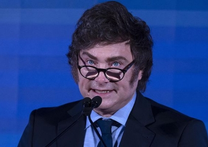 SNS에 '밈코인' 홍보한 아르헨 대통령, 94% 폭락에 '탄핵론'