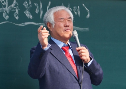 '알뜰폰 홍보 논란' 전광훈 "촛불집회 결집 약하니 돈벌이 프레임…문제없어"