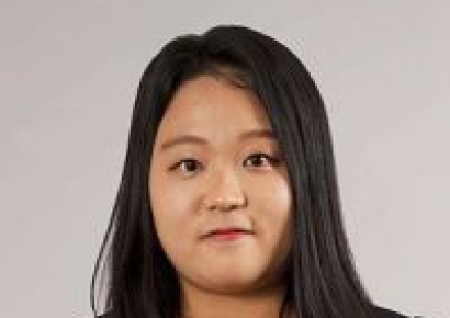 [THE VIEW]수수료 규제의 역설