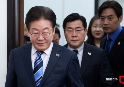 이재명 "소비쿠폰 예산 편성 안되면 청년 일자리에 쓰자"