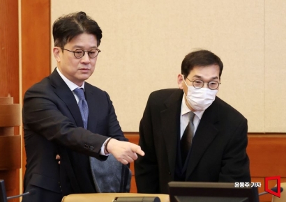 '탄핵 후 복귀' 이창수·조상원 서울중앙지검 지휘부, 전격 동반 사퇴