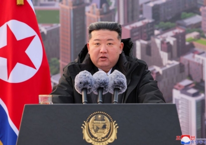 "北 지방 간부들 목욕탕 성접대…분노한 김정은, 여성 봉사원도 처벌"