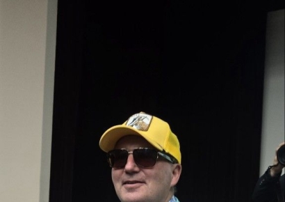 댄 아이브스 "테슬라, 가장 과소평가된 AI주" 주장하는 3가지 이유