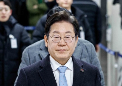 이재명 "민주, 중도정당…국힘은 극우본색"