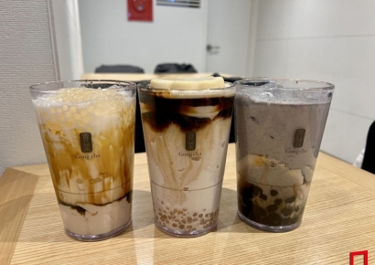 '두부 푸딩' 올린 이색 버블티, 韓 상륙…다이어트용으론 불합격[먹어보니]