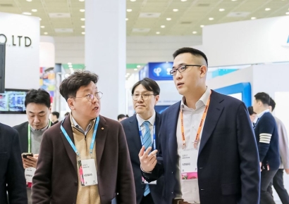 한화세미텍 챙긴 김동선…"출발 늦었지만 기술로 승부"