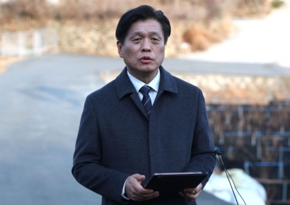 민주당 “극우단체, 여론조작으로 김문수 지원”