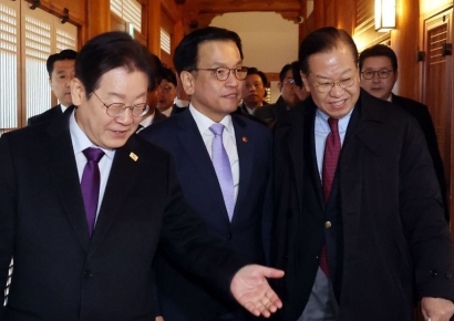 최상목 "근로시간특례 없으면 반도체특별법 아닌 보통법"