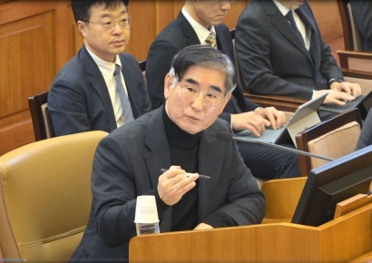 법원, '내란 혐의' 김용현 전 장관 '구속취소' 청구 기각