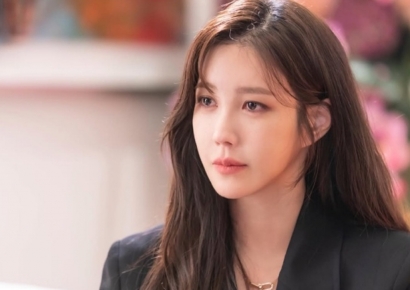 '조부 친일 논란' 이지아, 350억 토지 상속 분쟁에 "관련 없다"