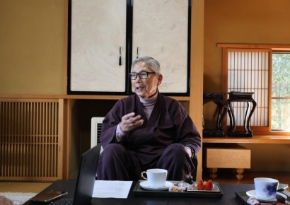 韓 재단에 25억원어치 주식 기부…'파친코'로 재산 모은 재일교포 사업가