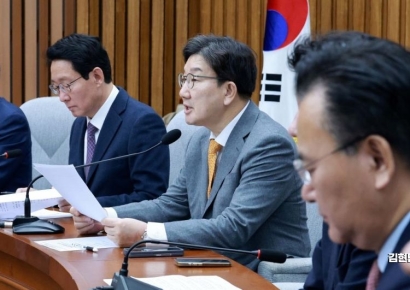 [포토] 권성동 "민주, 상법개정안 당장 철회하고 자본시장법 받아들여야"