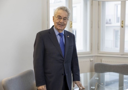 "국민이 기대하는 대통령은 당파적 정치 벗어난 국가의 대표자"[개헌, 미래를 잇다]