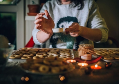"외식비 오르고 식당 예약 어렵고"…요즘 연말 모임 장소로 뜨는 '이곳'