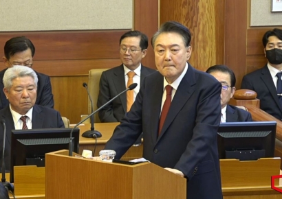 '셀프 변호'에서 '개헌 제안'으로 끝난 尹 대통령의 157분