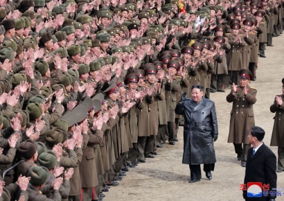 '북한군 포로 귀순' 의식했나…北김정은, 연이틀 軍기강점검 나서