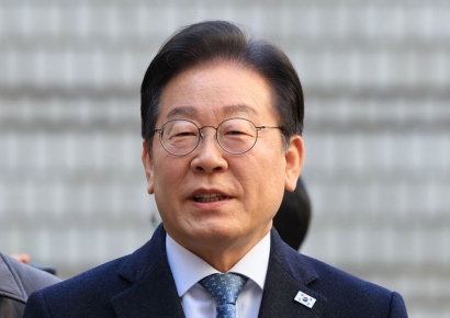 '재판부 변경' 이재명 대장동·백현동 재판, 4일 재개