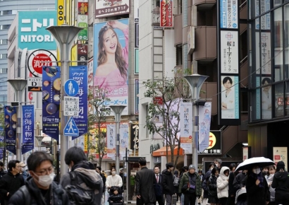 "대졸 초봉 '289만원'으로 올리자"…인재 쟁탈전 나선 日 대기업