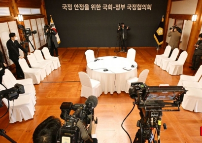 국정협 중단 평행선…與 "돌아오라" vs 野 "마은혁 임명 먼저"(종합)