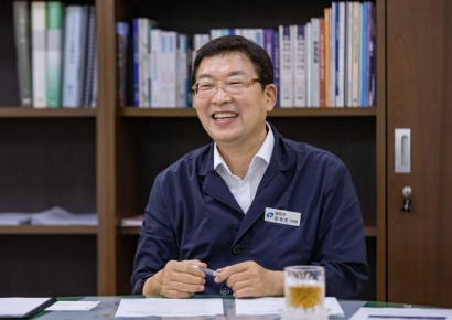 김경호 광진구청장 겹경사에 미소 '활짝'...무슨 일?