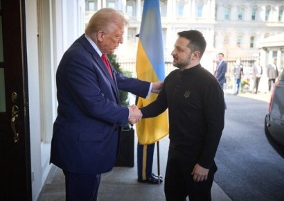 "쓰레기들"…정장 안 입고 트럼프 만난 젤렌스키에 눈물 흘린 퇴역군인 