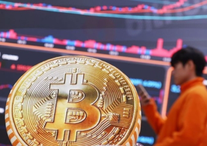 트럼프 "전략 비축 추진" 말 꺼내자…66.44% 폭등한 가상자산도