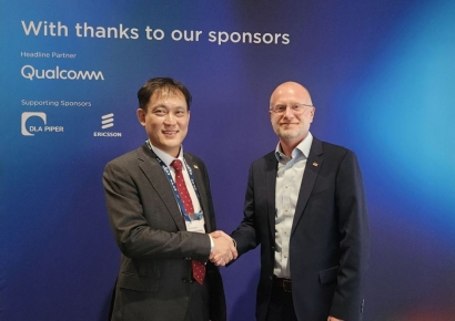 방통위-FCC 고위급 만남…망 이용 정책 변화기 이뤄진 회동[MWC현장]