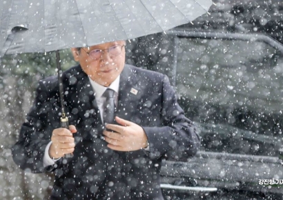 [포토] 법원 도착한 이재명 민주당 대표