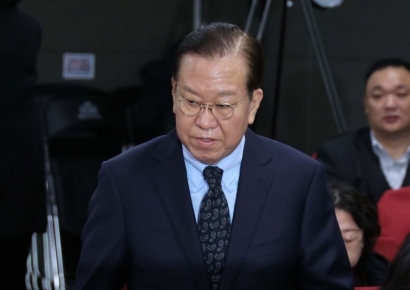 [포토] '의료사고 안전망 확충' 정책토론회 참석하는 권영세