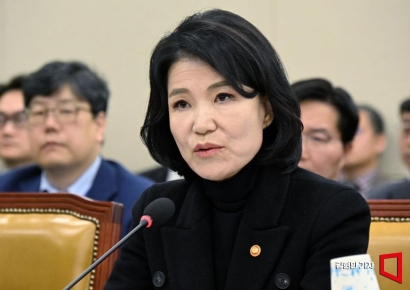 "이진숙, 국무회의서 '3대 특검법 정치 보복 비칠 수 있다' 공개 반발"
