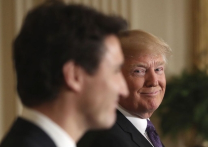 트럼프·트뤼도, 50분간 통화…관세·펜타닐 문제 논의